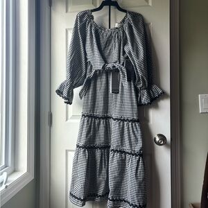 Elegant Black and White Gingham Skirt set